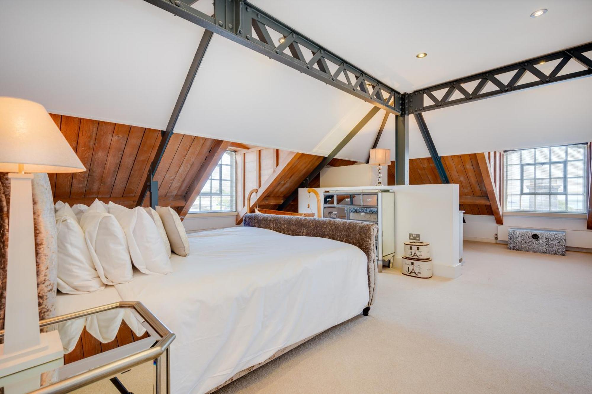 Royal William Yard Apartments Plymouth Room photo